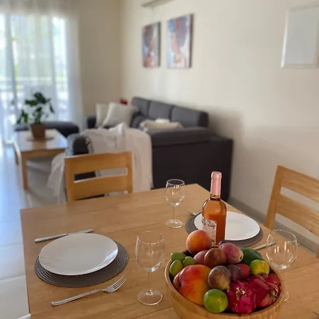 Apartament Nissi Elena *